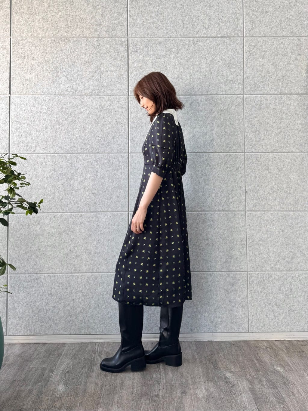 uchi__yamaさんの「CODE A｜blooming flower dress」を使ったコーディネート