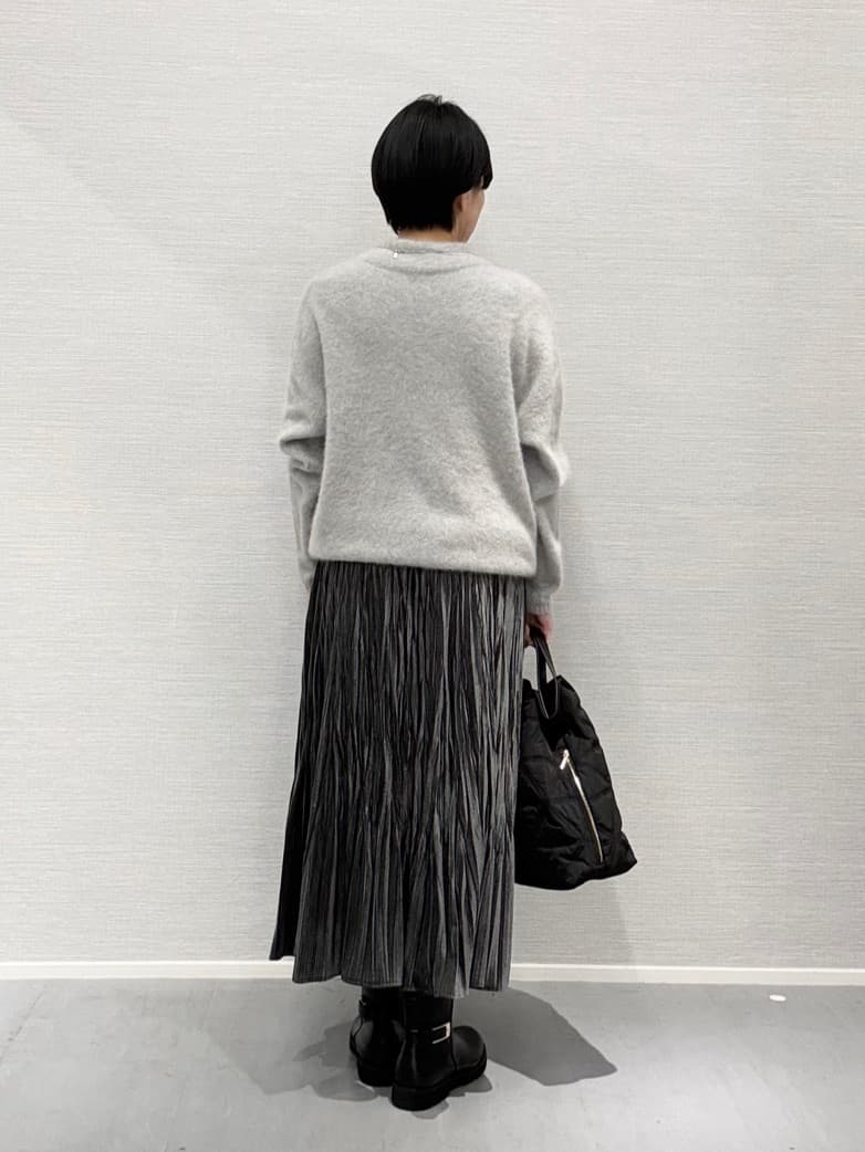 Yukoさんの「UNTITLED｜【大人な品格/ふわふわニット】フォックスカシミヤ コクーンニット」を使ったコーディネート