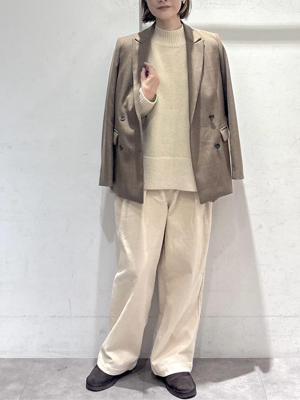 たけねぇさんの「OPAQUE.CLIP｜コーデュロイタックワイドパンツ【洗濯機OK】」を使ったコーディネート
