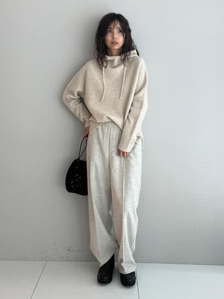 misaさんの「DRESSTERIOR｜スパンコール2WAY巾着バッグ」を使ったコーディネート