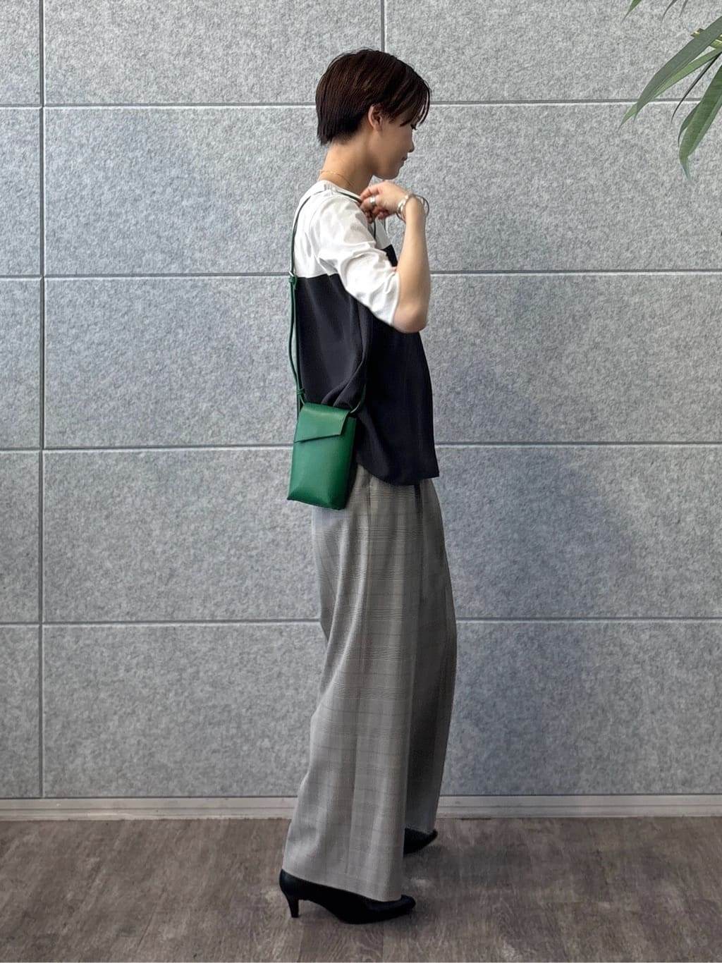 kanaeさんの「INDIVI｜【セットアップ可能】ビスチェレイヤード風トップス」を使ったコーディネート