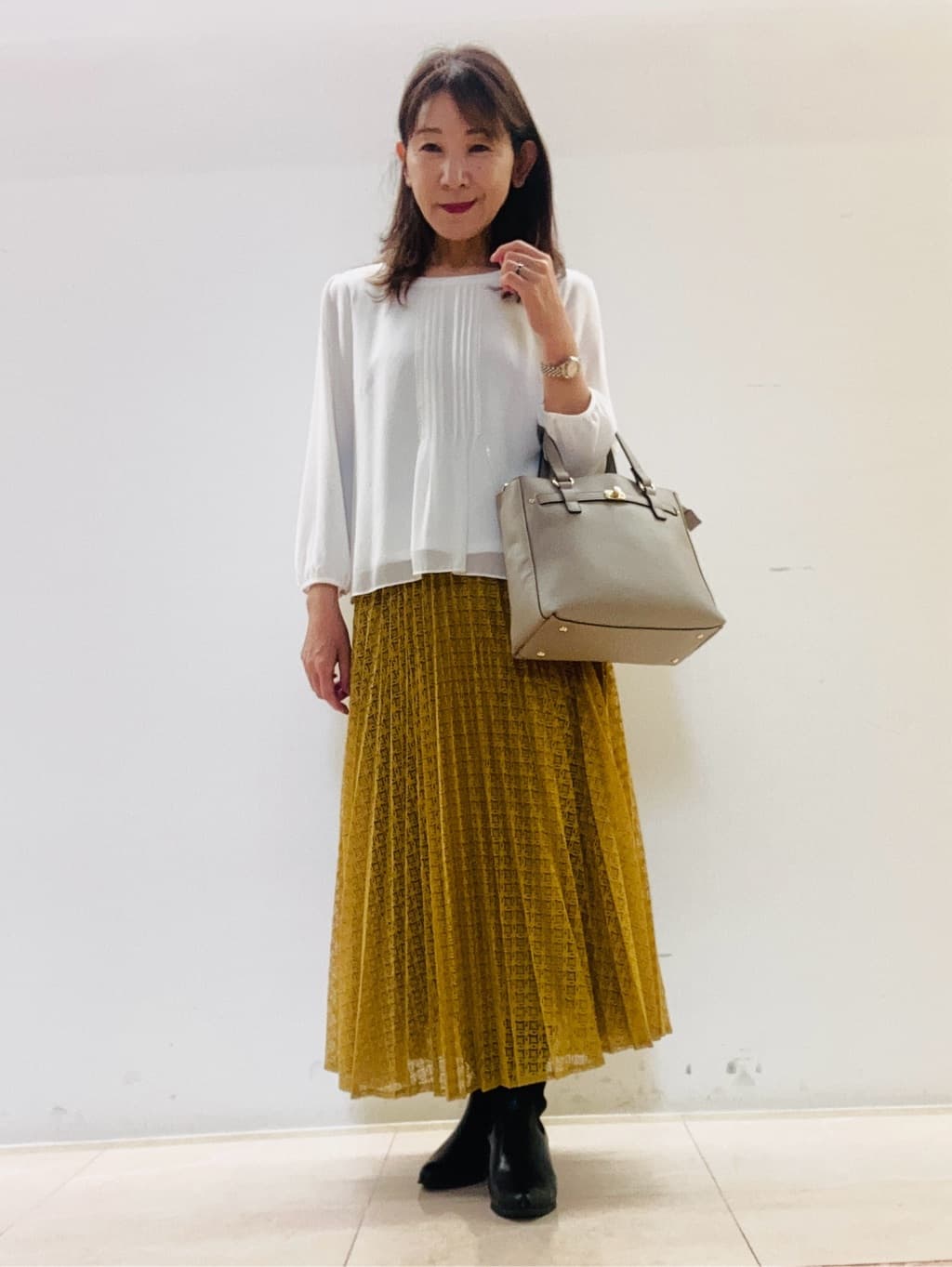 kurodaさんの「Reflect｜【SS-4Lサイズ】ピンタック&times;スカラレースブラウス」を使ったコーディネート