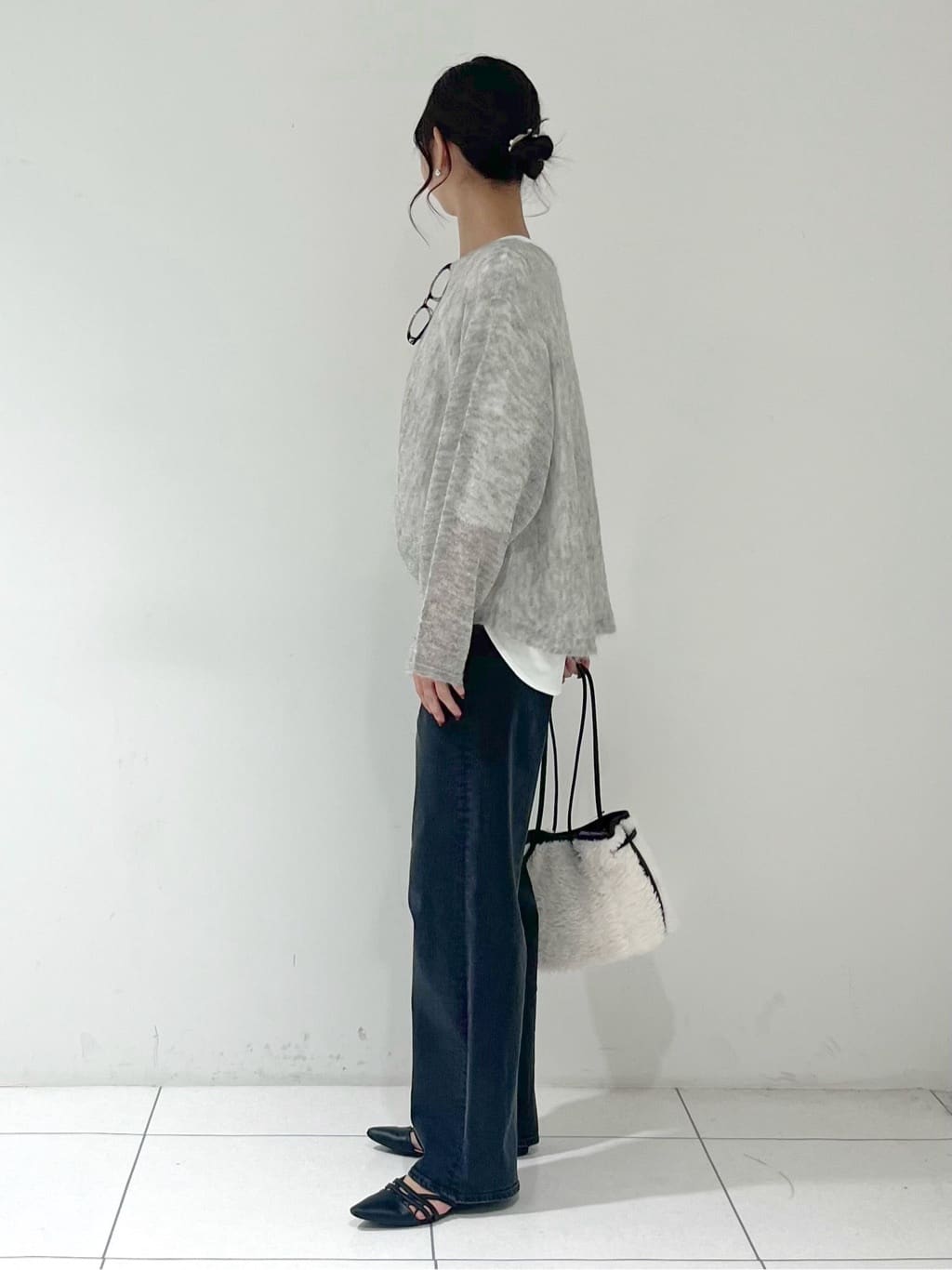 shioriさんの「INDIVI｜【キッドモヘヤ素材】ラウンドヘムニット」を使ったコーディネート