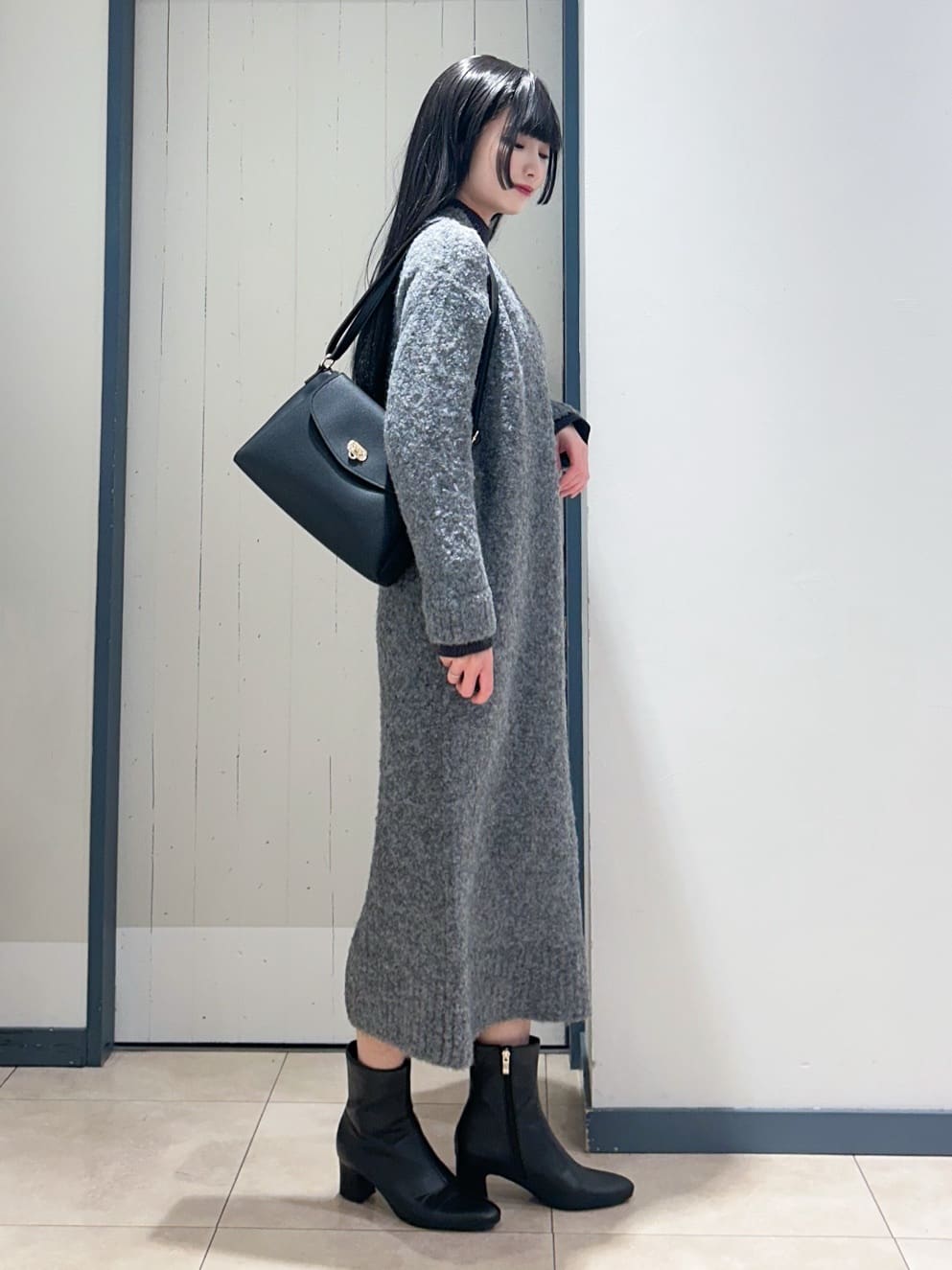 yukinoさんの「grove｜一枚でレイヤードコーデ完成！ブークレーニットワンピース」を使ったコーディネート