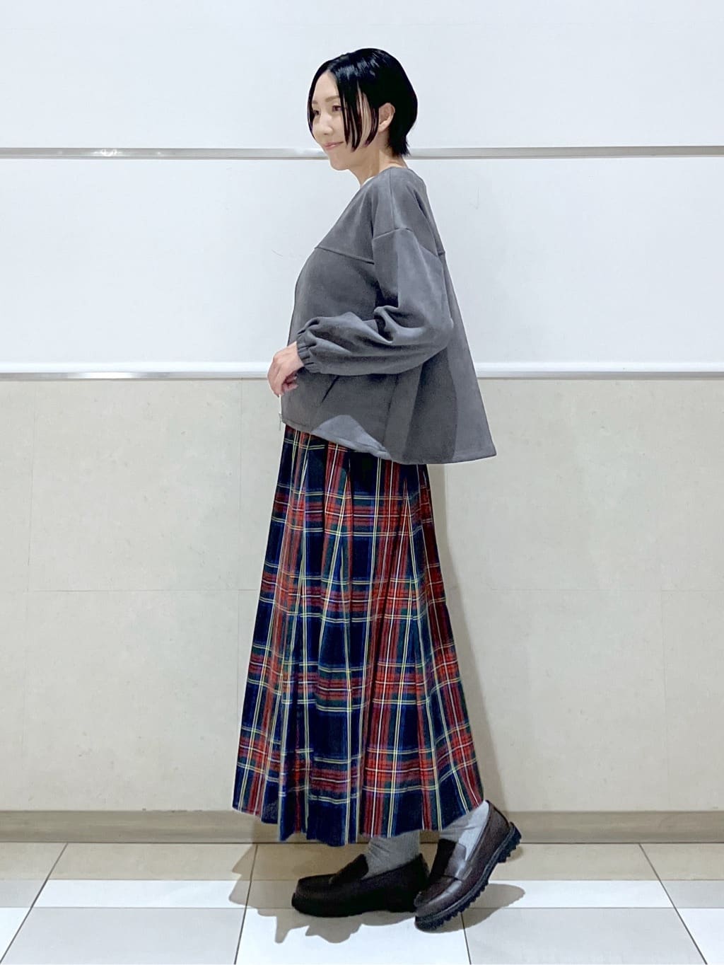 eriko さんの「Dessin｜【360度可愛い・洗える】バックヘンリーカットソー」を使ったコーディネート