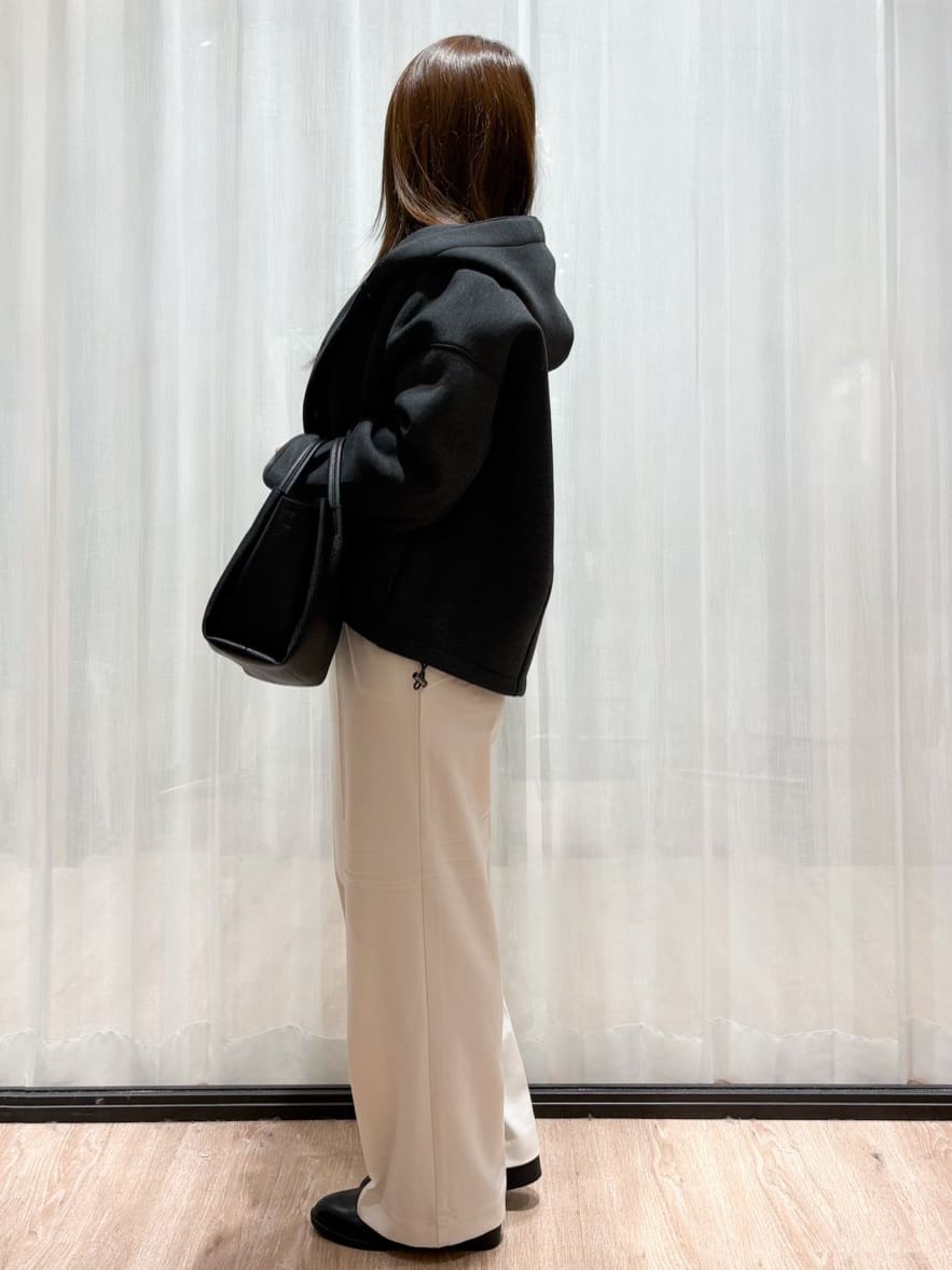 かなさんの「OPAQUE.CLIP｜ウォームタッチ イージーワイドパンツ【洗濯機洗OK／ストレッチ】≪SS～LL≫」を使ったコーディネート