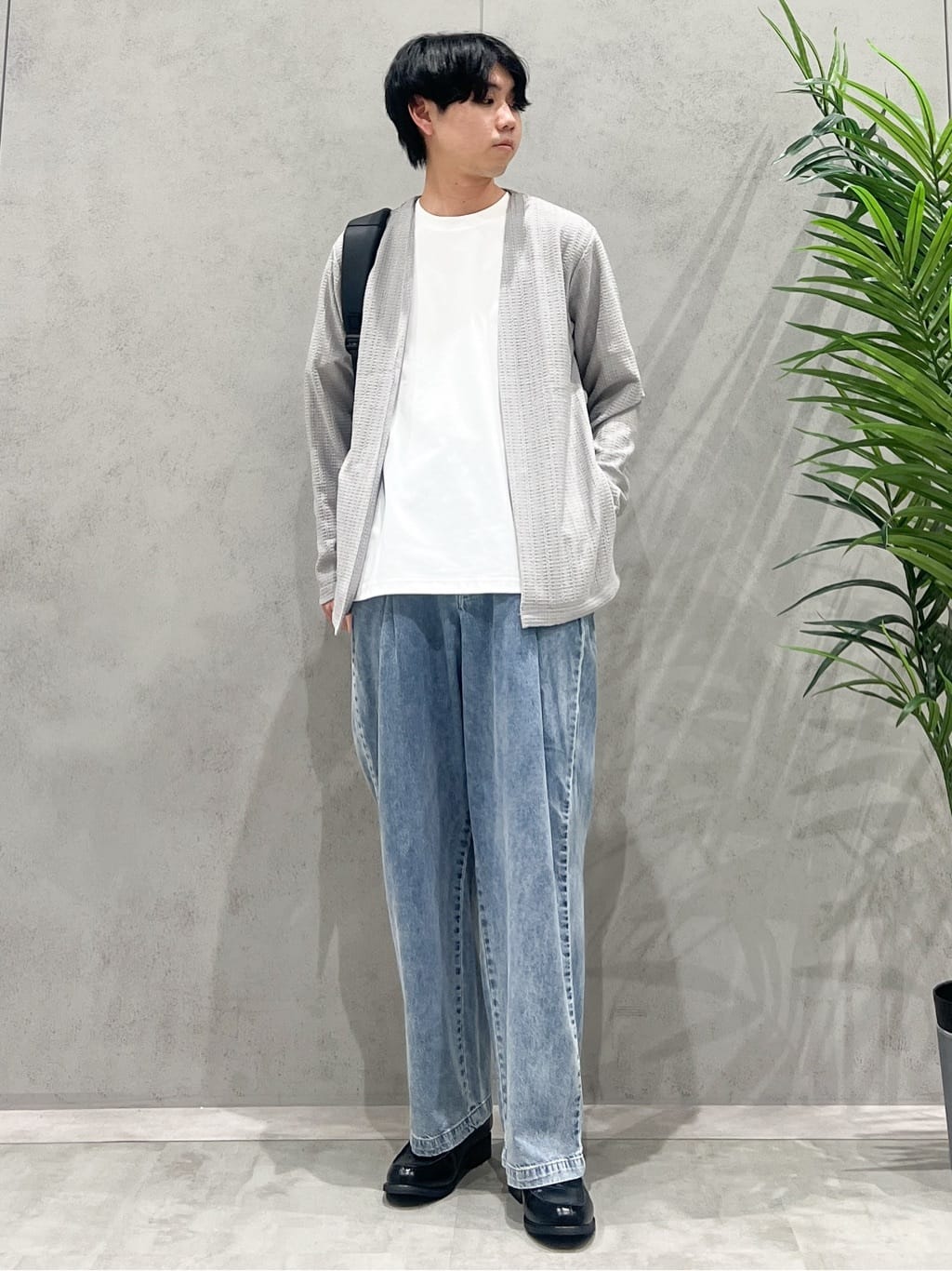 SHI-MAさんの「THE SHOP TK｜【セットでお買い得！！】長袖カーディガン＋半袖Tシャツ　洗濯機OK/吸水速乾(Tシャツのみ)」を使ったコーディネート