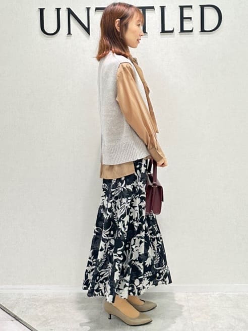 Miwaさんの「UNTITLED｜【重ね着レイヤードに】杢調ニットベスト」を使ったコーディネート