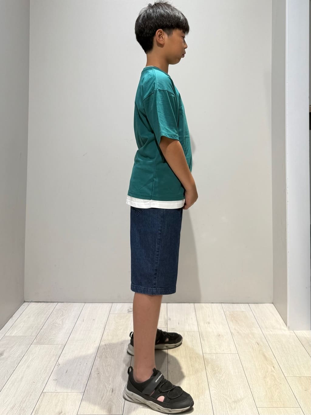 kuboさんの「THE SHOP TK｜【110－160】レイヤード風半袖Tシャツ/洗濯機OK」を使ったコーディネート