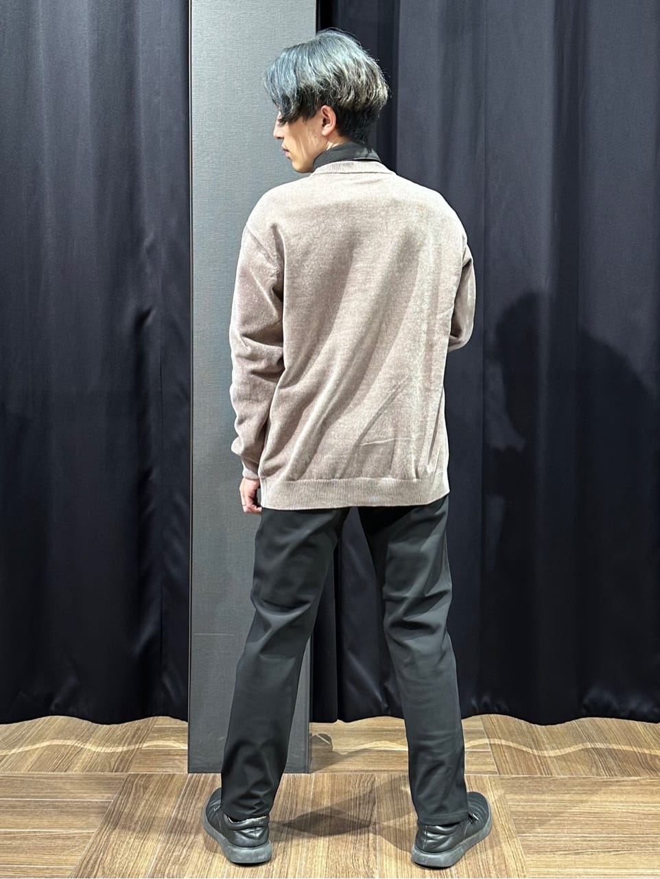 tomoyaさんの「THE SHOP TK｜【触れるたびに心地良い】ライトモールニット　洗濯機OK/ユニセックスでおすすめ！」を使ったコーディネート
