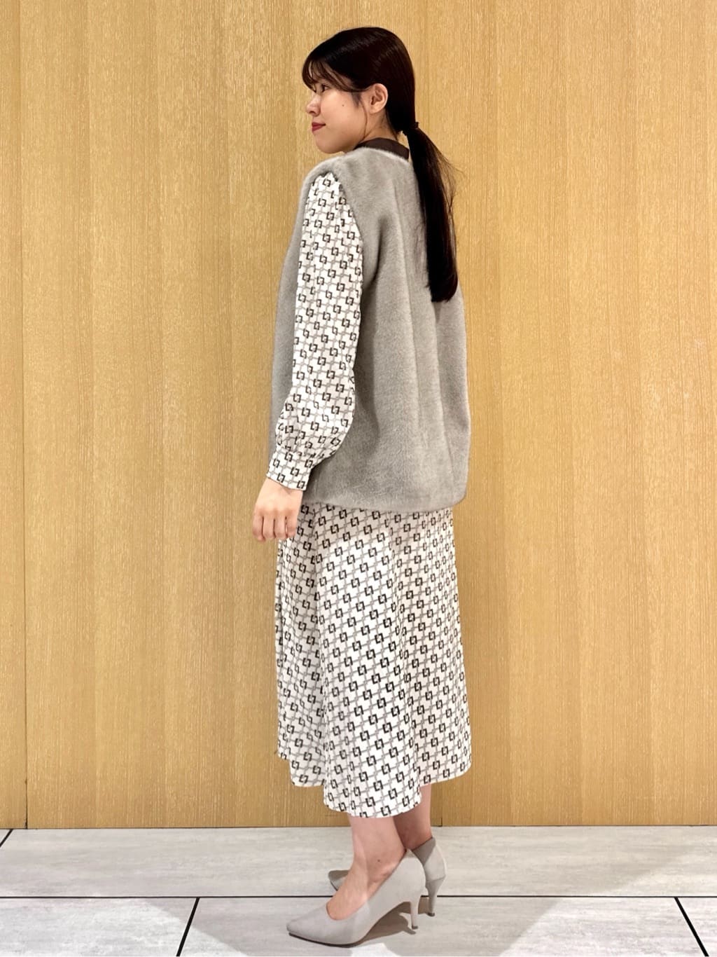 nanaさんの「UNTITLED｜【ウエストリボン/前開きボタン/レトロモダン】チェーン柄フレアワンピース」を使ったコーディネート