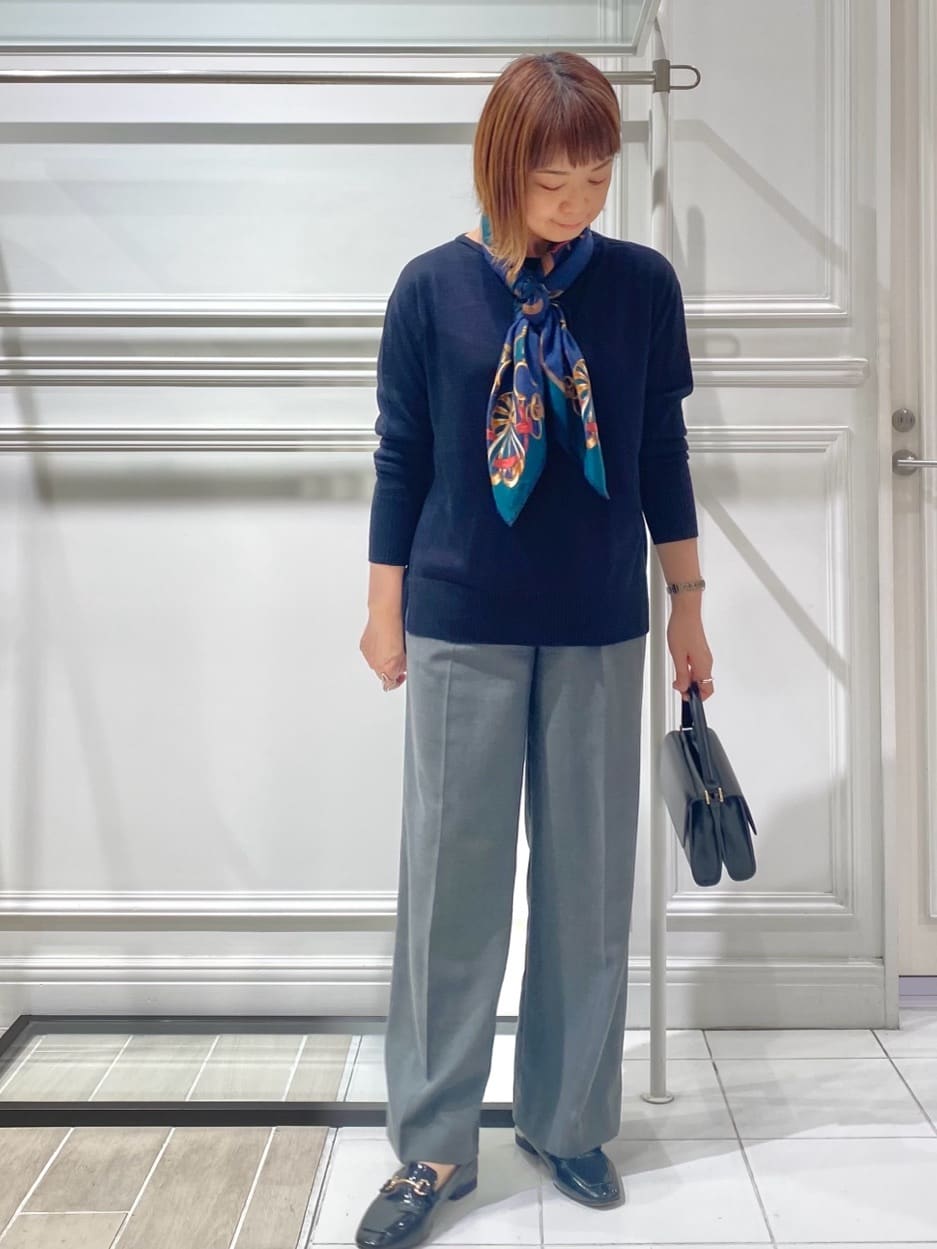 AKKOさんの「UNTITLED｜【8色展開/体型カバー】魅せるタイムレスニット」を使ったコーディネート