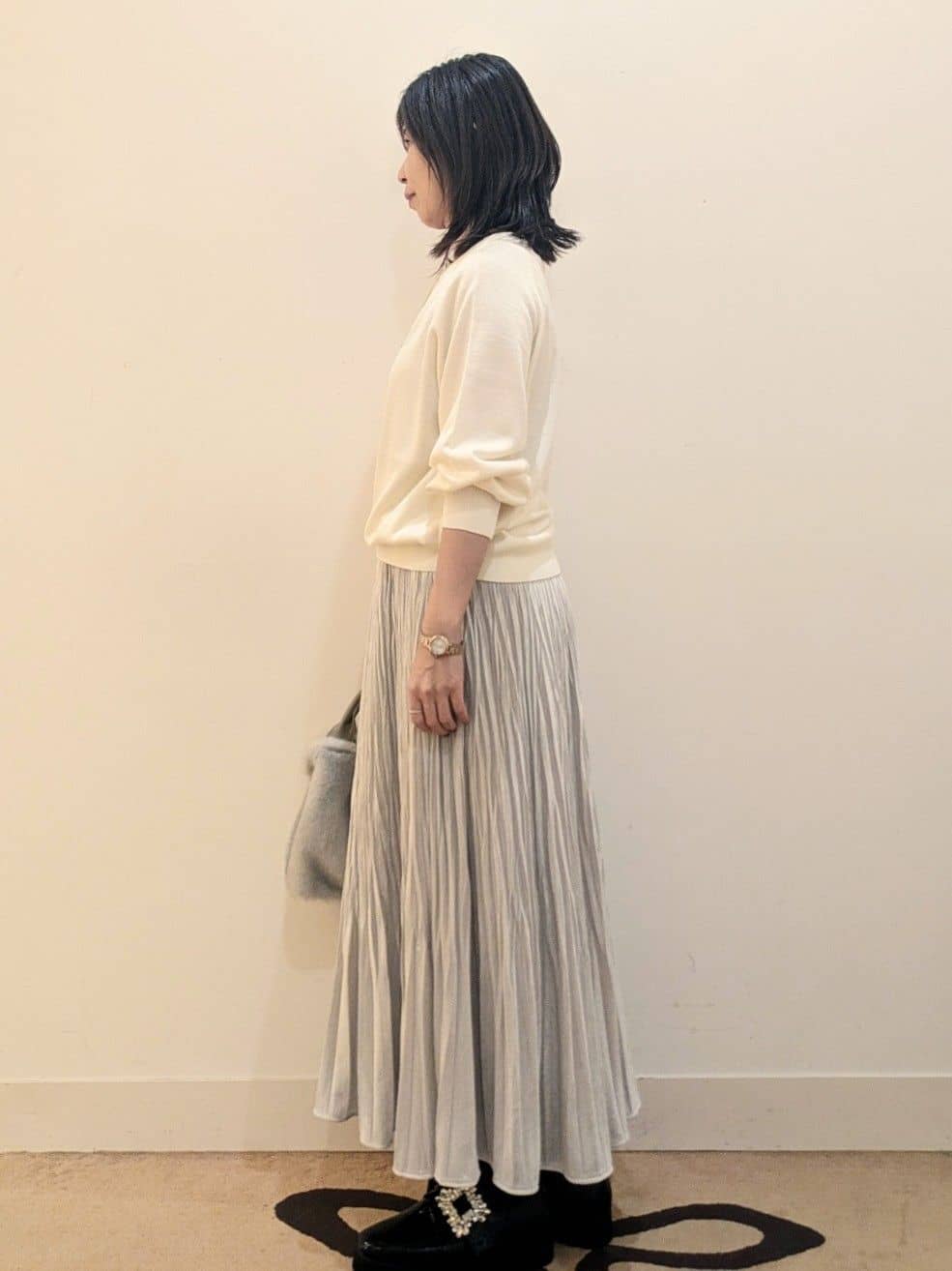 laverさんの「UNTITLED｜【8色展開／コンパクト丈】レーヨン混 コクーンニット」を使ったコーディネート