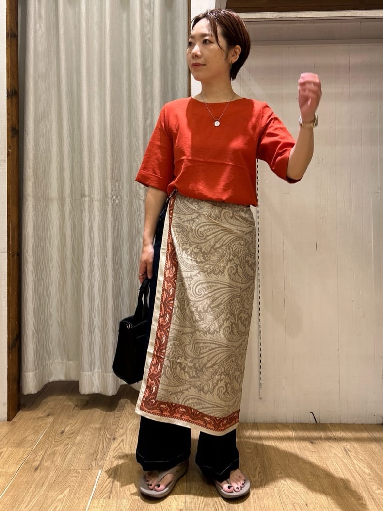 ga_riさんの「THE SHOP TK｜麻調メッシュブラウス【二の腕カバー/洗える】」を使ったコーディネート