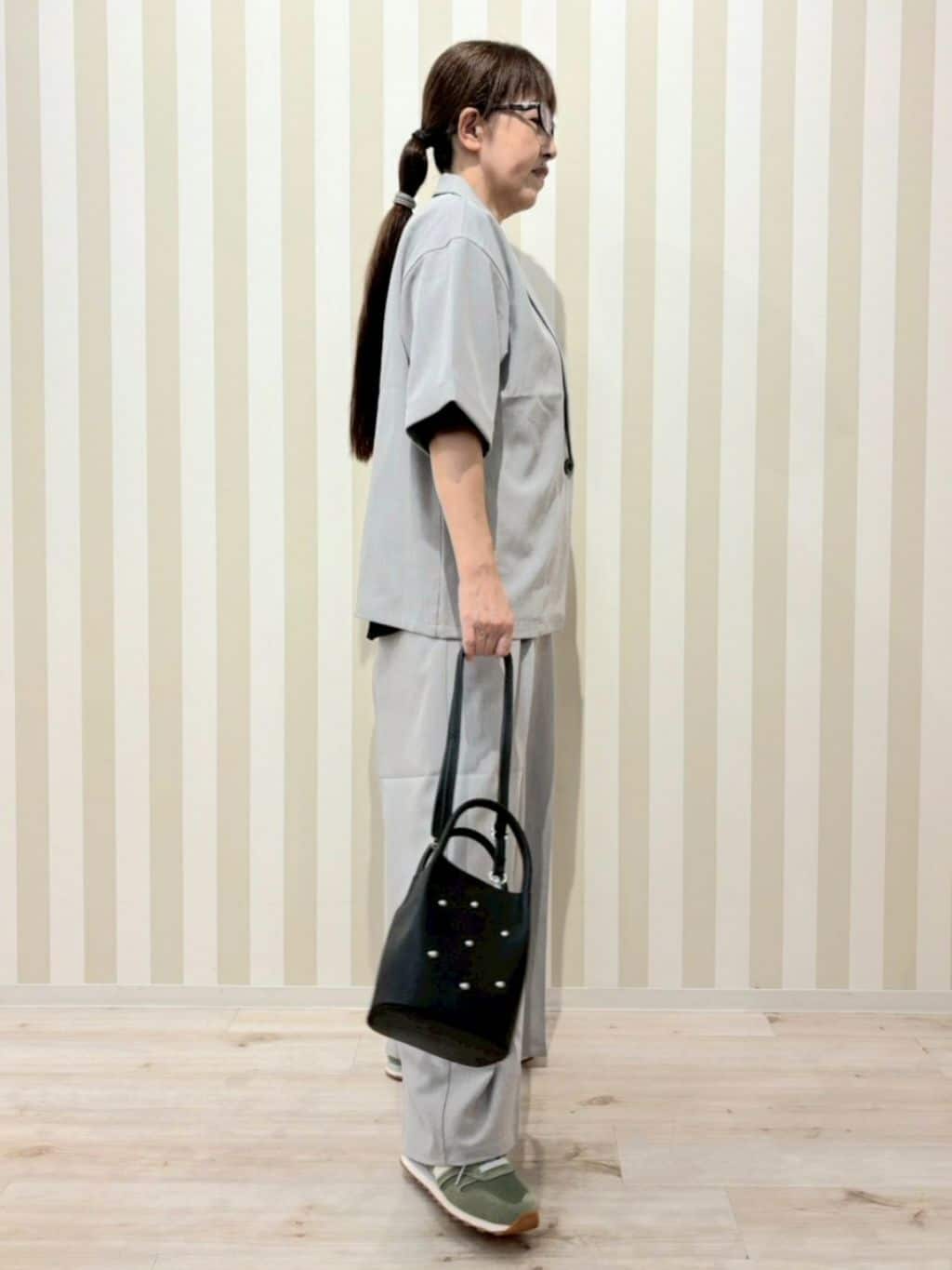 nonaさんの「SHOO･LA･RUE｜【S-LL/セットアップ可/洗濯後しわになりにくい】ダブルベスト」を使ったコーディネート