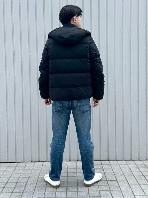イッシーさんの「TAKEO KIKUCHI｜【袖取り外し可】デタッチャブル ダウンブルゾン」を使ったコーディネート