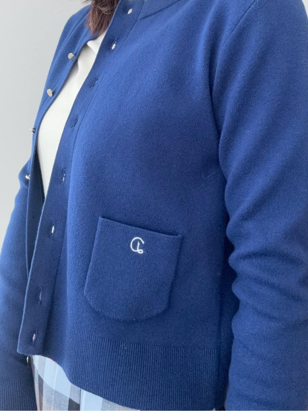 BUNさんの「DRESSTERIOR｜【インナー使いに最適/しっとり暖かな吸湿発熱素材】タートルネックプルオーバー」を使ったコーディネート