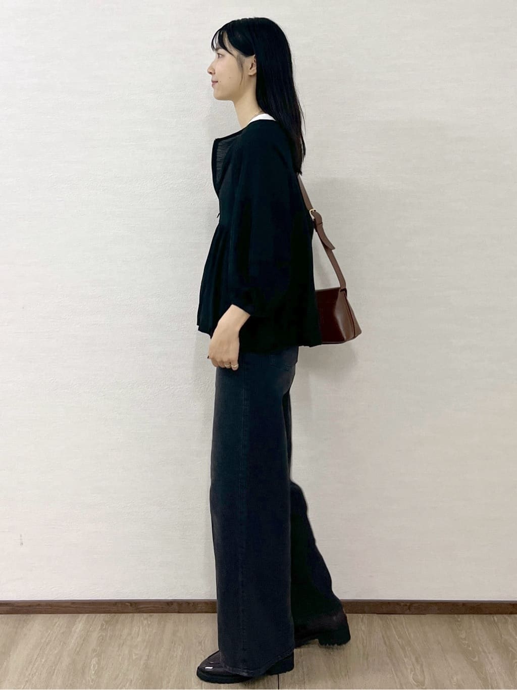 sachikoさんの「OPAQUE.CLIP｜シアーバルーンペプラムブルゾン【洗える】」を使ったコーディネート