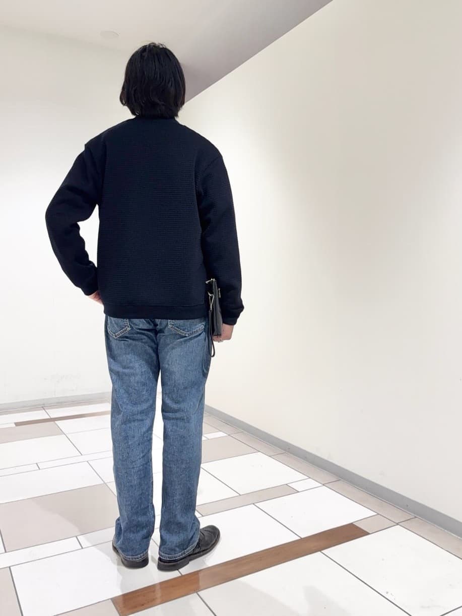 及川さんの「TAKEO KIKUCHI｜【Made in JAPAN】播州織 ドビー千鳥シャツ」を使ったコーディネート