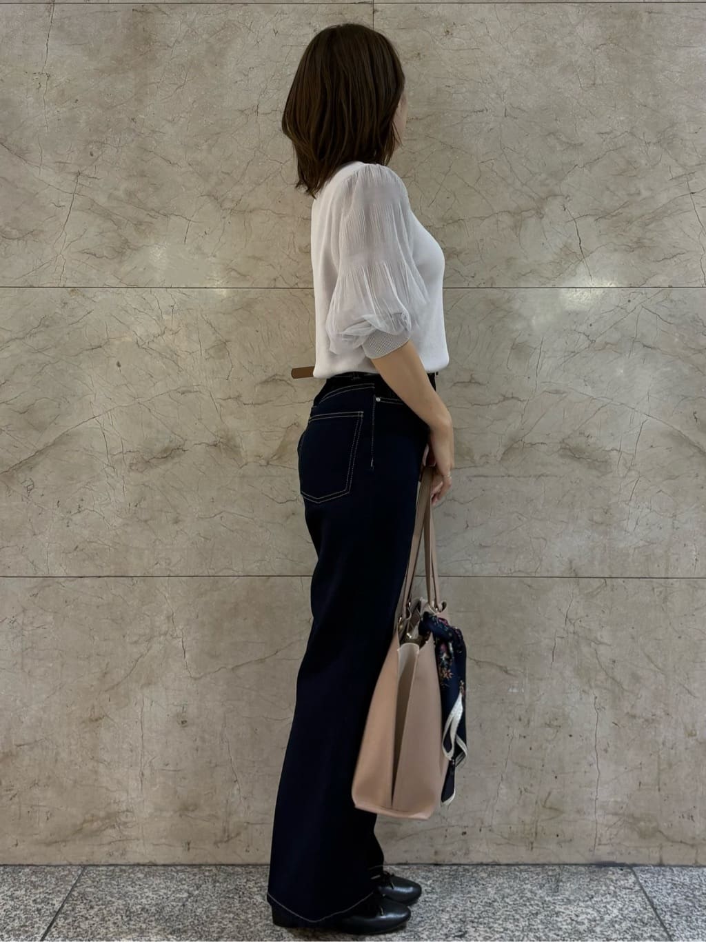hさんの「index｜《5色展開》マジョリカプリーツスリーブニット【洗濯機洗い可】」を使ったコーディネート