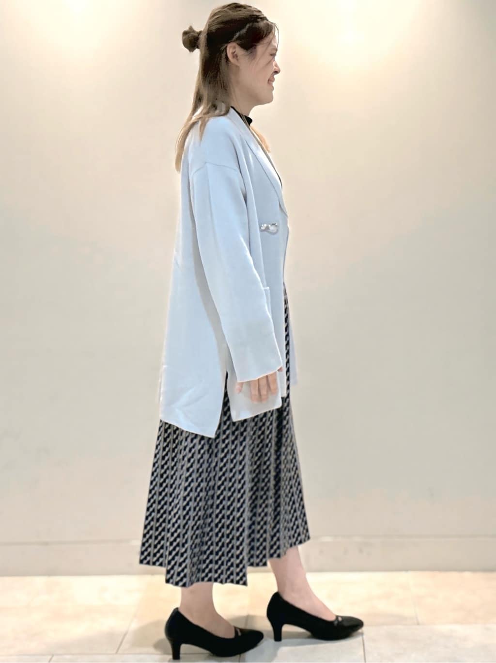 S&auml;K&iuml;さんの「Reflect｜【ライトアウター／気軽な羽織に◎】オフボディカーディガン」を使ったコーディネート
