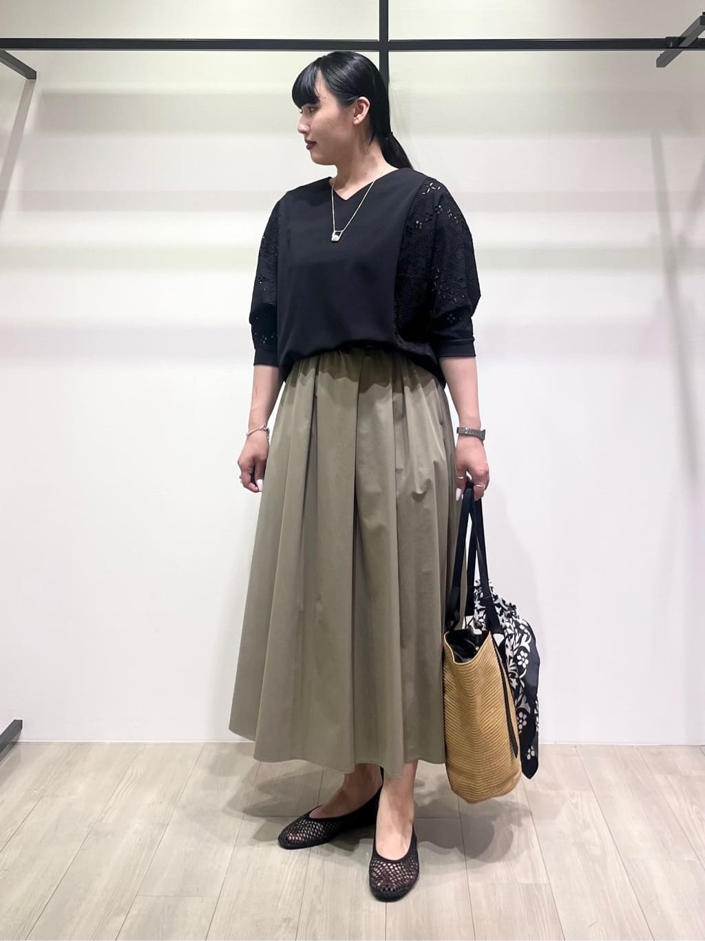 hasuさんの「INDIVI｜スクエアトップロングネックレス」を使ったコーディネート