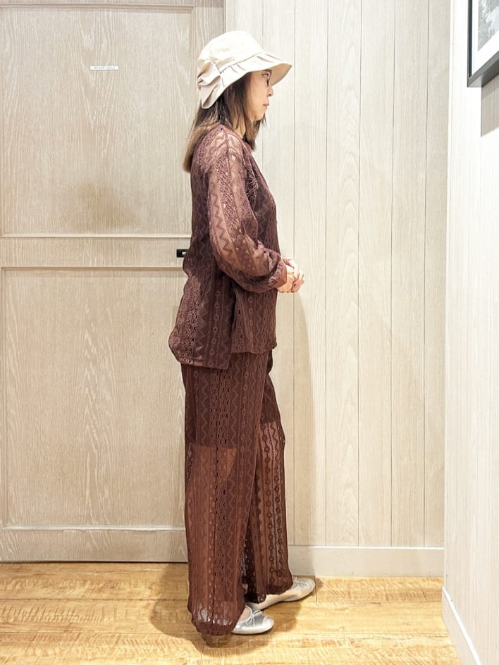 yukaさんの「SHOO･LA･RUE｜【セットアップ可】レース使いが美しい バンドカラーシャツ」を使ったコーディネート
