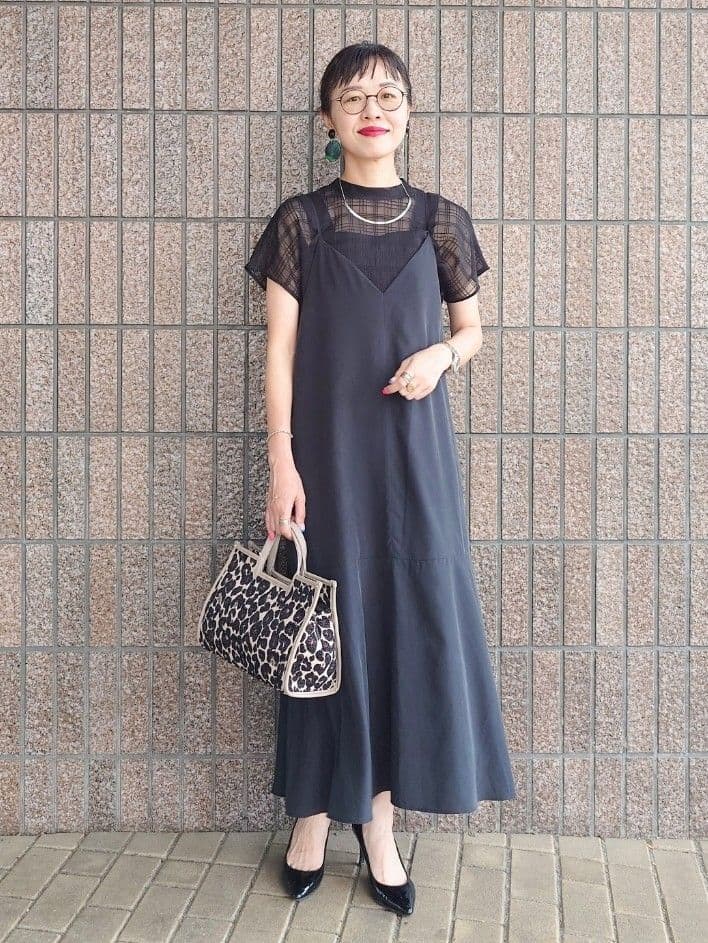 MUTSUKOさんの「UNTITLED｜【シアー】チェックスタンドネックブラウス」を使ったコーディネート