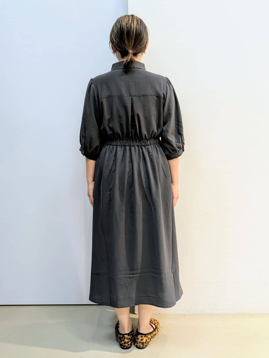 kotoさんの「THE SHOP TK｜5分袖シャツワンピース【防シワ/吸水速乾/UVケア/洗濯機OK】」を使ったコーディネート