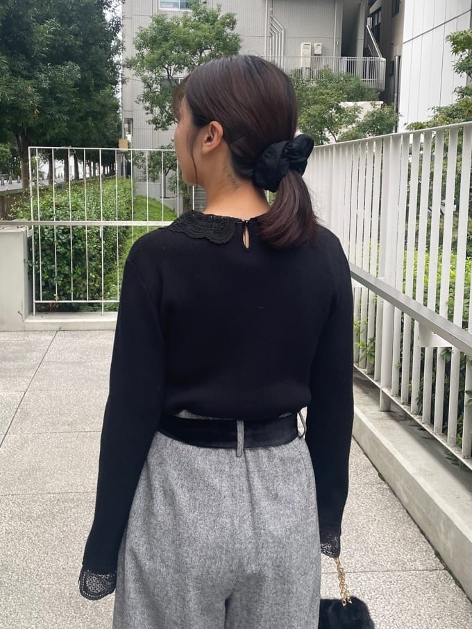 abeさんの「Couture brooch｜フェイクファーチェーンバッグ」を使ったコーディネート