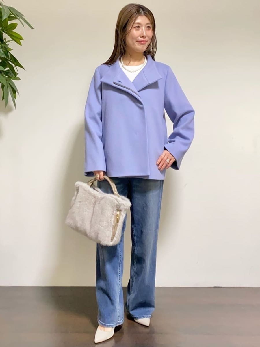tomoさんの「UNTITLED｜【丸首/Tシャツ風/短丈】シャギースリーブ ポンチカットソー」を使ったコーディネート