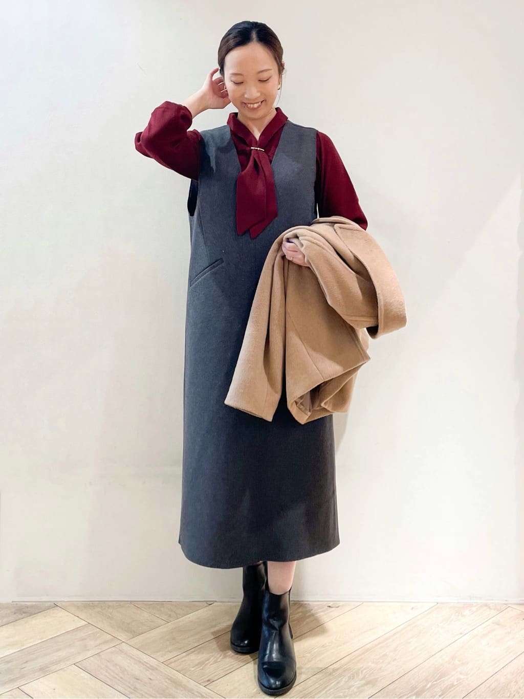 makiさんの「index｜カシミヤブレンドウールミドルピーコート」を使ったコーディネート