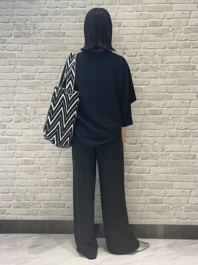 Mikoさんの「INDIVI｜【着心地◎！】タックワイドパンツ」を使ったコーディネート