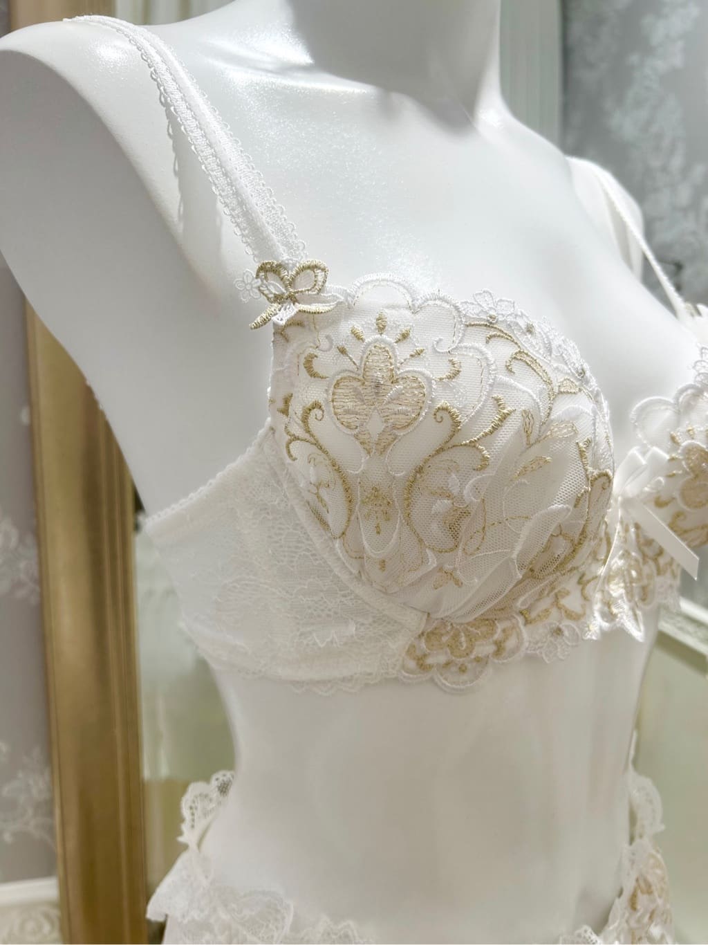 hachiさんの「Risa Magli｜【アリーナ】 ブラジャー （B-C） ＜N Make Type＞」を使ったコーディネート