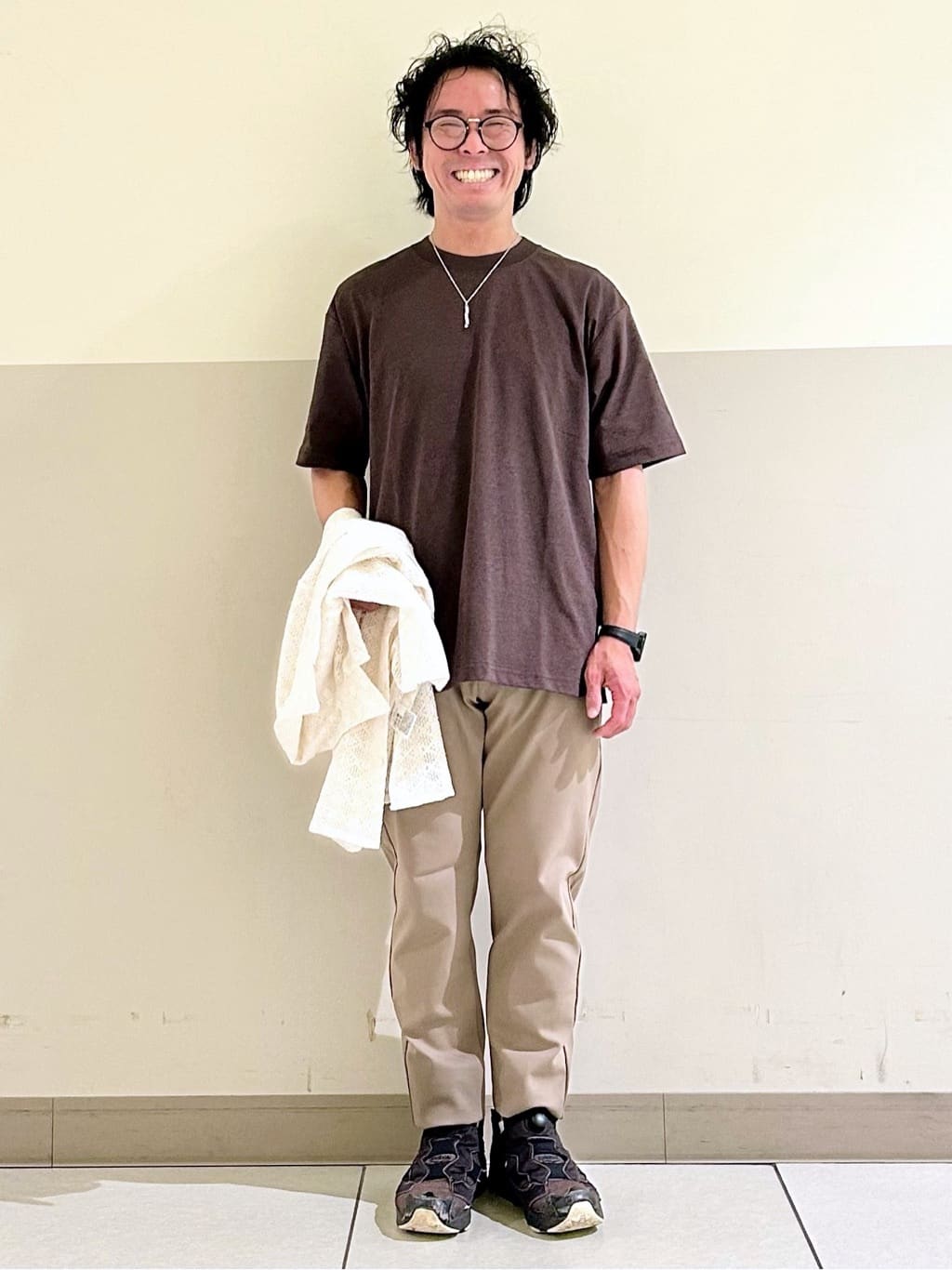 KENJI Iさんの「THE SHOP TK｜クラフトレース半袖シャツ 【洗濯機OK】」を使ったコーディネート