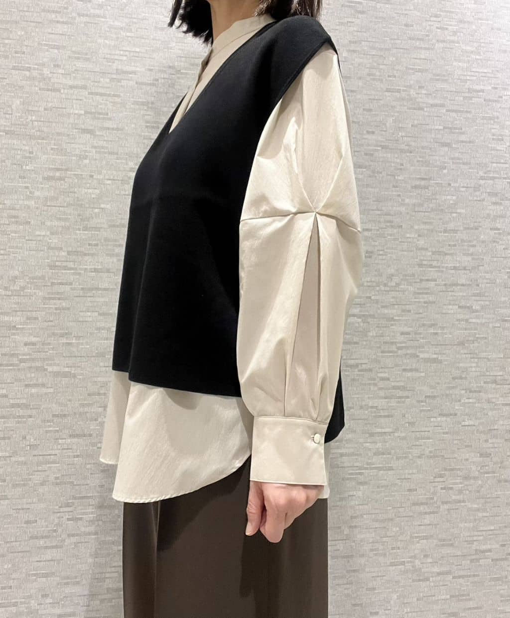 marikoさんの「Reflect｜【透けない】フルレングスワイドストレートパンツ」を使ったコーディネート
