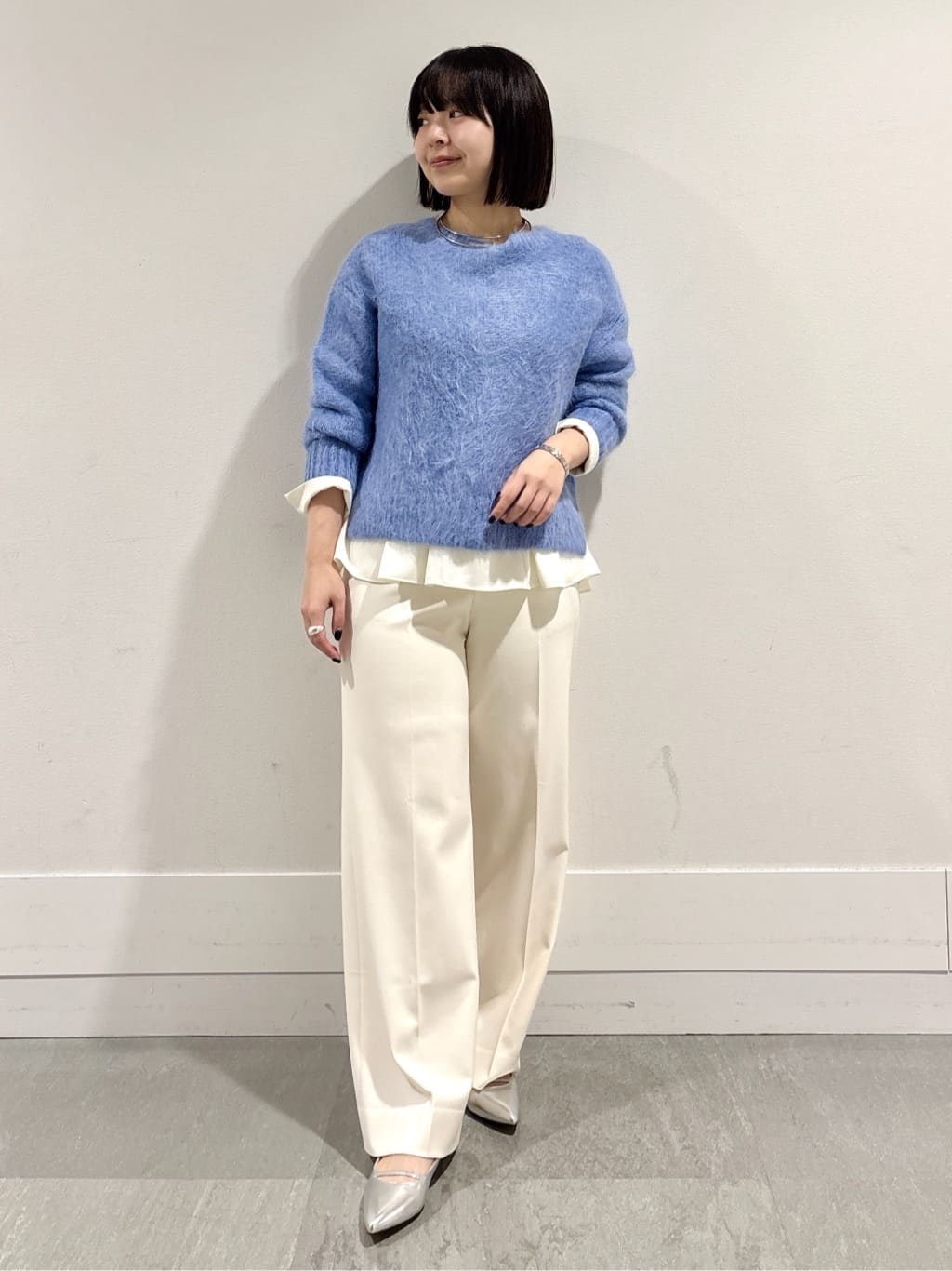 モエカさんの「UNTITLED｜【ゆったり】アルパカ混シャギーニット」を使ったコーディネート