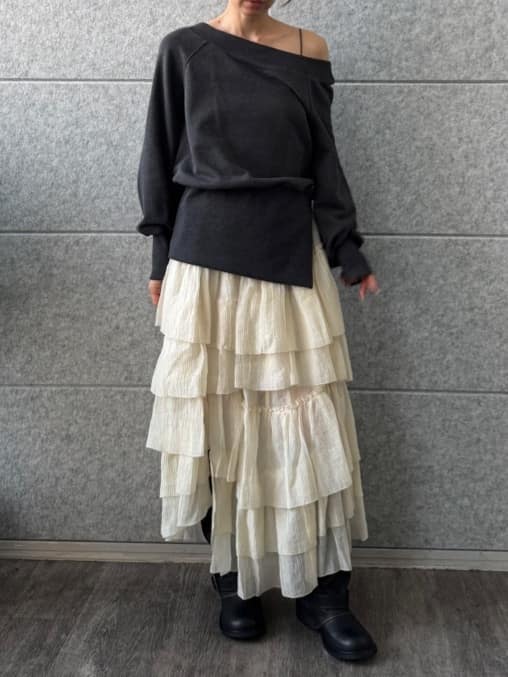 designer yukaさんの「CODE A｜off－shoulder sweat」を使ったコーディネート