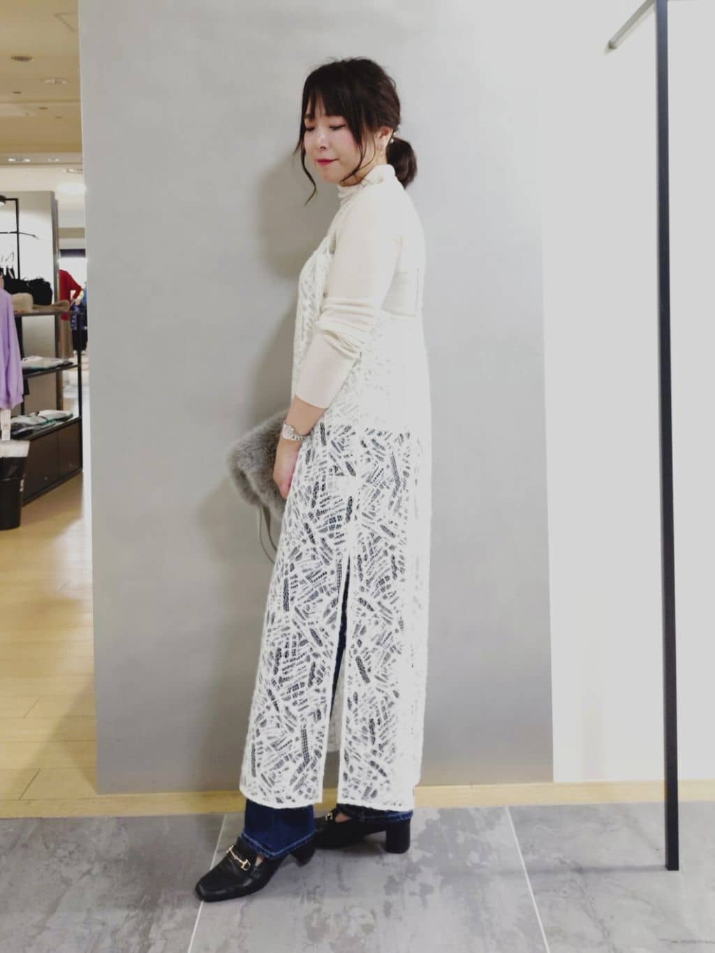 TOMOMIさんの「INDIVI｜【レイヤード◎】レースキャミドレス」を使ったコーディネート