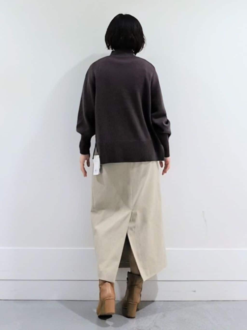 ミズタさんの「UNTITLED｜【8色展開/洗える】ウールカシミヤ ハイネックニット」を使ったコーディネート