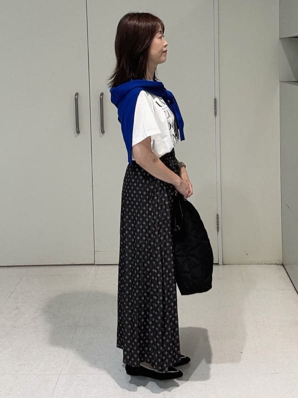 makiさんの「UNTITLED｜【アンサンブル可/薄手】ベーシッククルーネックカーディガン」を使ったコーディネート