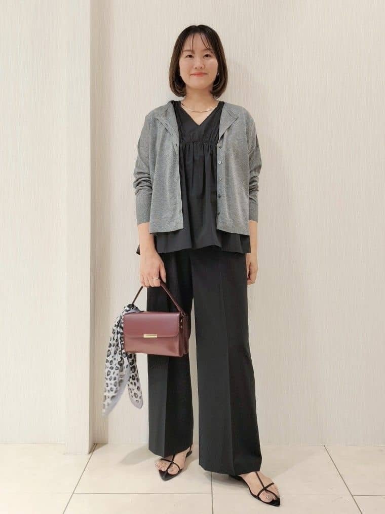 naokoさんの「UNTITLED｜【後ろウエストゴム/ストレッチ性/オンオフ】ジャージナロースカート」を使ったコーディネート