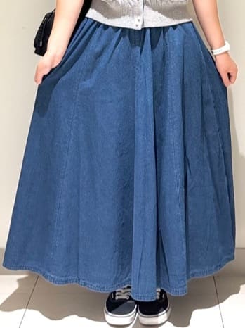 Liriさんの「Dessin｜ケーブルカーディガン」を使ったコーディネート