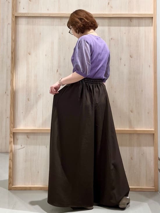 nakoさんの「THE SHOP TK｜シアーパフ袖ニット【洗濯機OK】」を使ったコーディネート