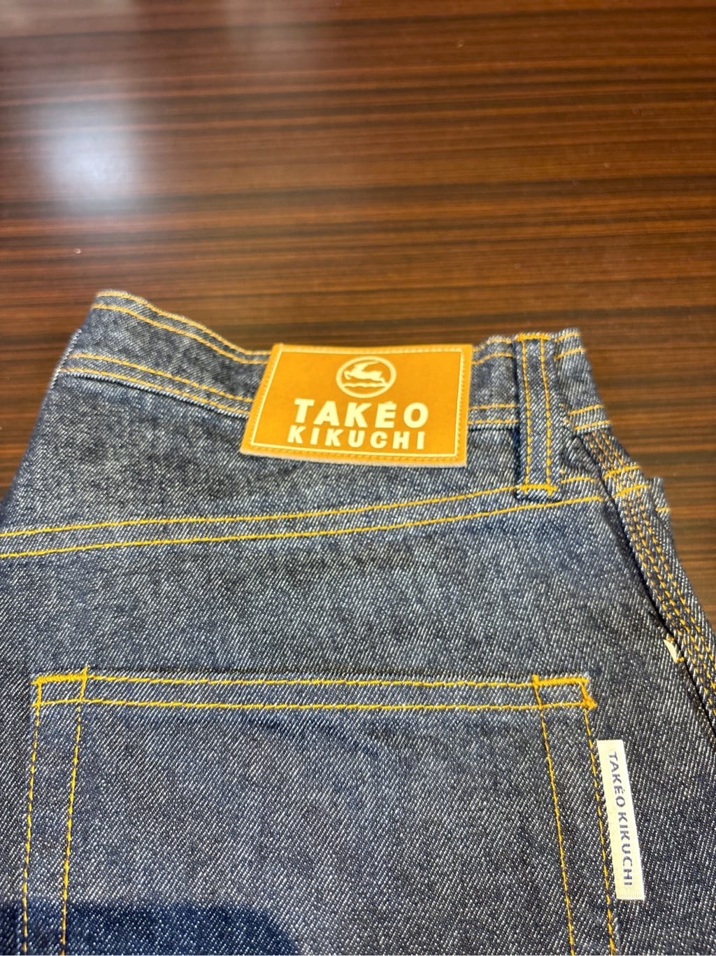 KEIさんの「TAKEO KIKUCHI｜【COOL CITY WEAR】籠目アート柄 サッカーシャツ /通気性」を使ったコーディネート