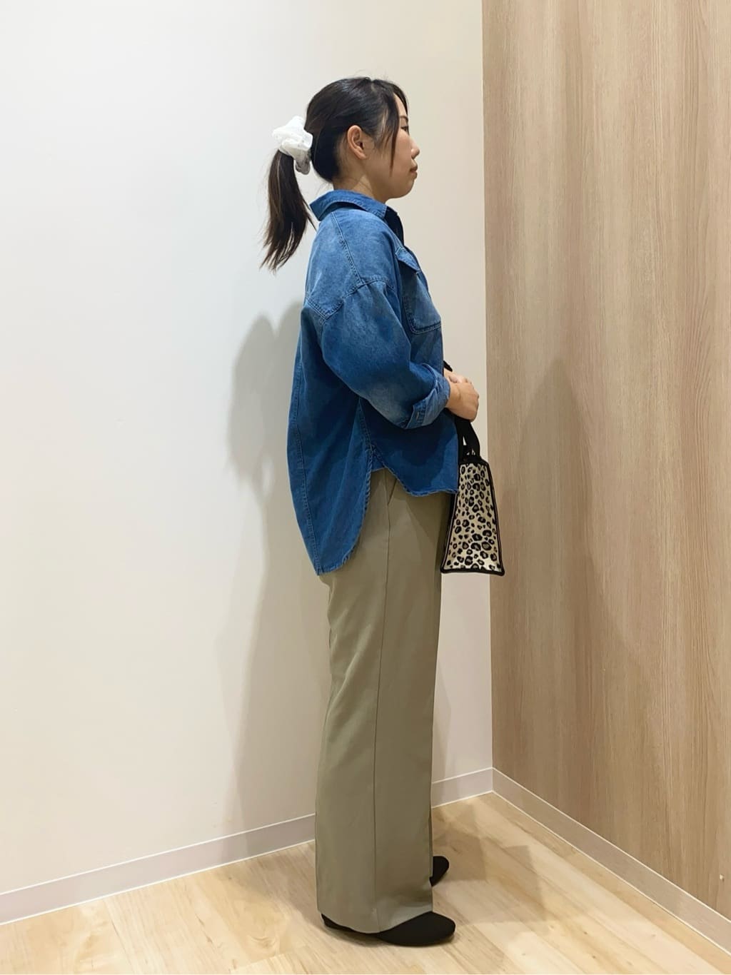 HANAさんの「grove｜2WAYスクエアネックタンク」を使ったコーディネート