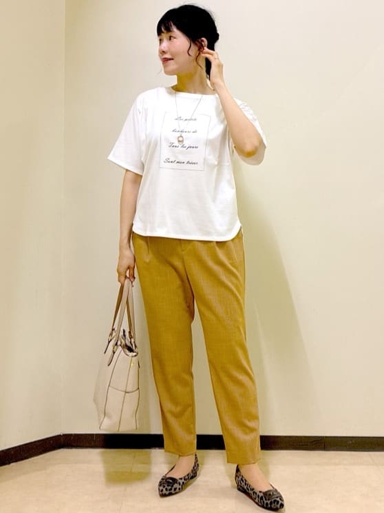  beni_gingerさんの「Reflect｜【マシンウォッシュ可／ウエストゴム仕様】キレイめリラクシーパンツ」を使ったコーディネート