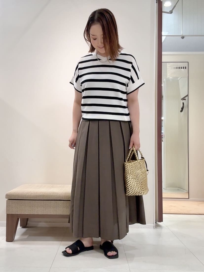 YUIさんの「UNTITLED｜メタリックメッシュトート」を使ったコーディネート