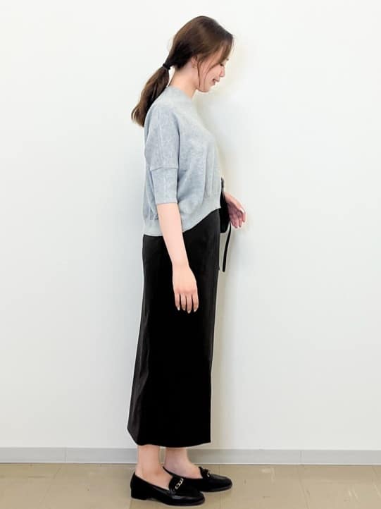 miyuuさんの「OPAQUE.CLIP｜スウェットライクドルマンスリーブニット【洗濯機洗い可】」を使ったコーディネート