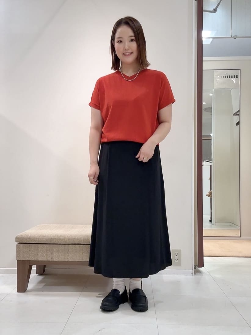 YUIさんの「UNTITLED｜【洗える/前後2WAY】ネックプルオーバーニット」を使ったコーディネート